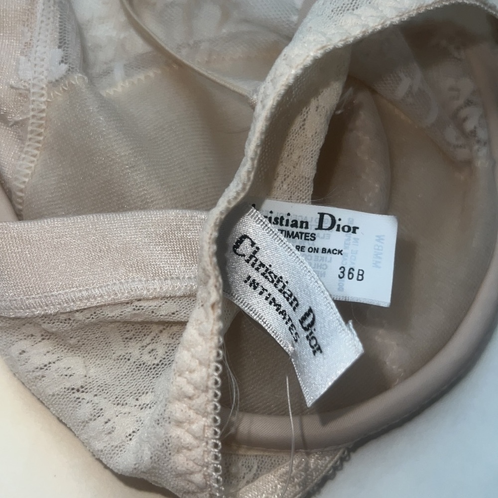 Vintage 1980’s Christian Dior Deadstock Nude Lace Monogram Logo Bra, 36B - Picture 6 of 11
